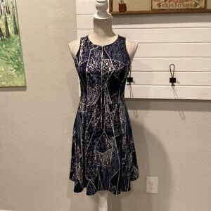 Wassio Navy and White Zipper Front Print Dress